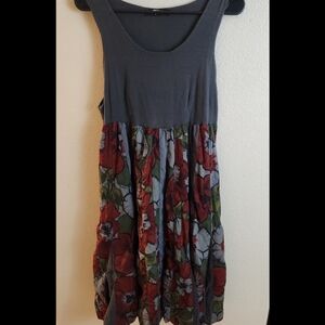 Vintage Tadashi 100% Silk Floral Tiered Sleeveless Dress Made in Italy Medium